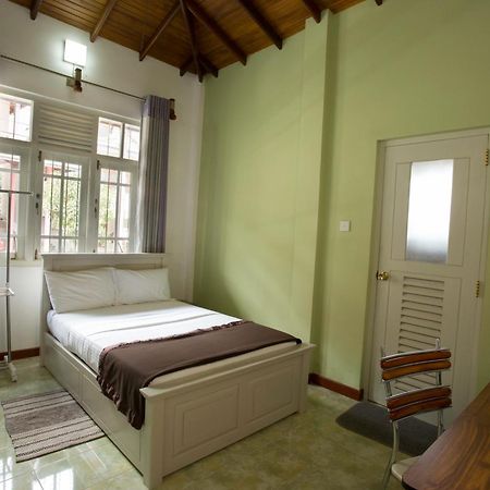 Vista House Kandy Esterno foto