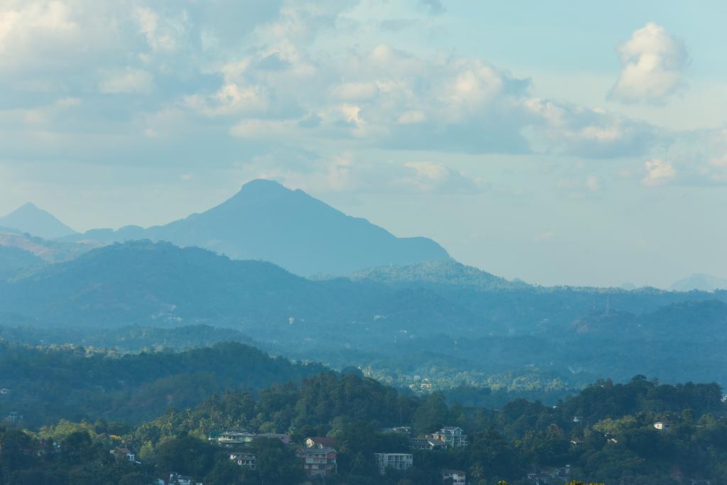 Vista House Kandy Esterno foto